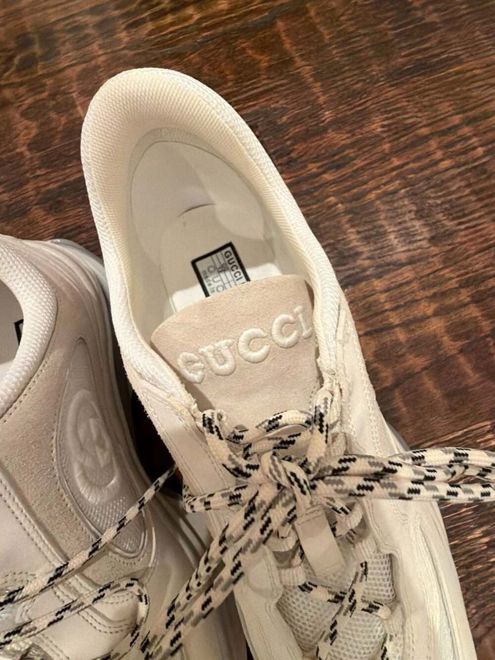 Gucci Run Suede & Mesh Cream/Grey Sneakers US14 - Picture 4 of 10